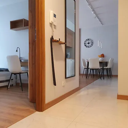 45 Apartment